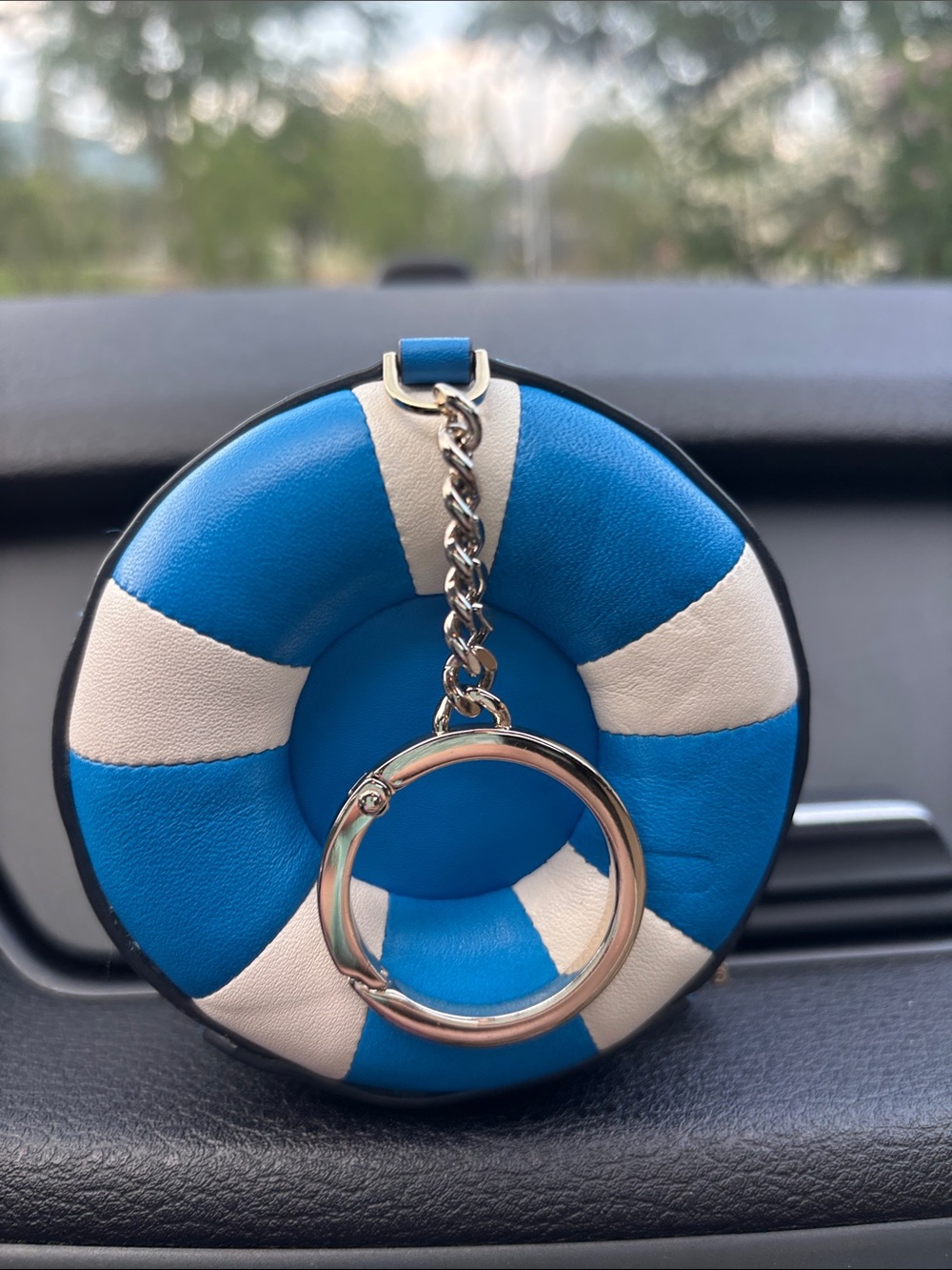 kate spade Blue and White Striped AirPod Case - Picture 3 of 10